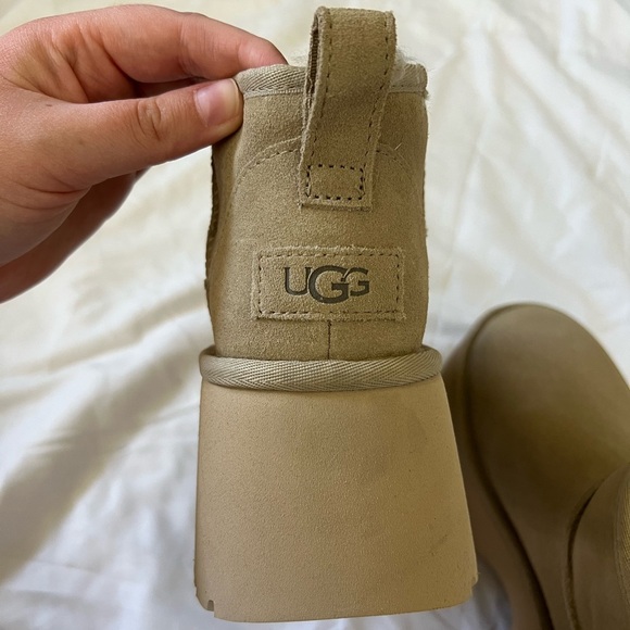 UGG Classic Ultra Mini New Heights Platform Boots - Picture 12 of 12